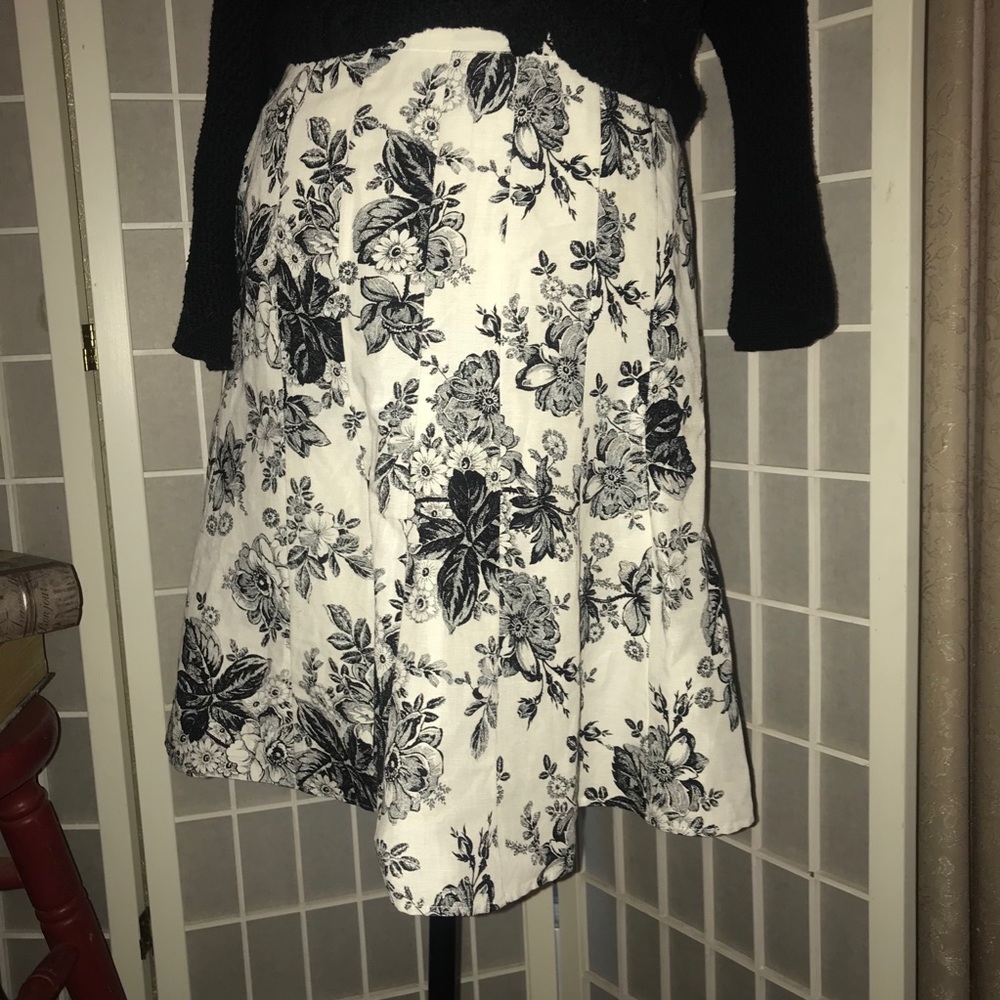 Ann Taylor LOFT Petite Swingy Skirt